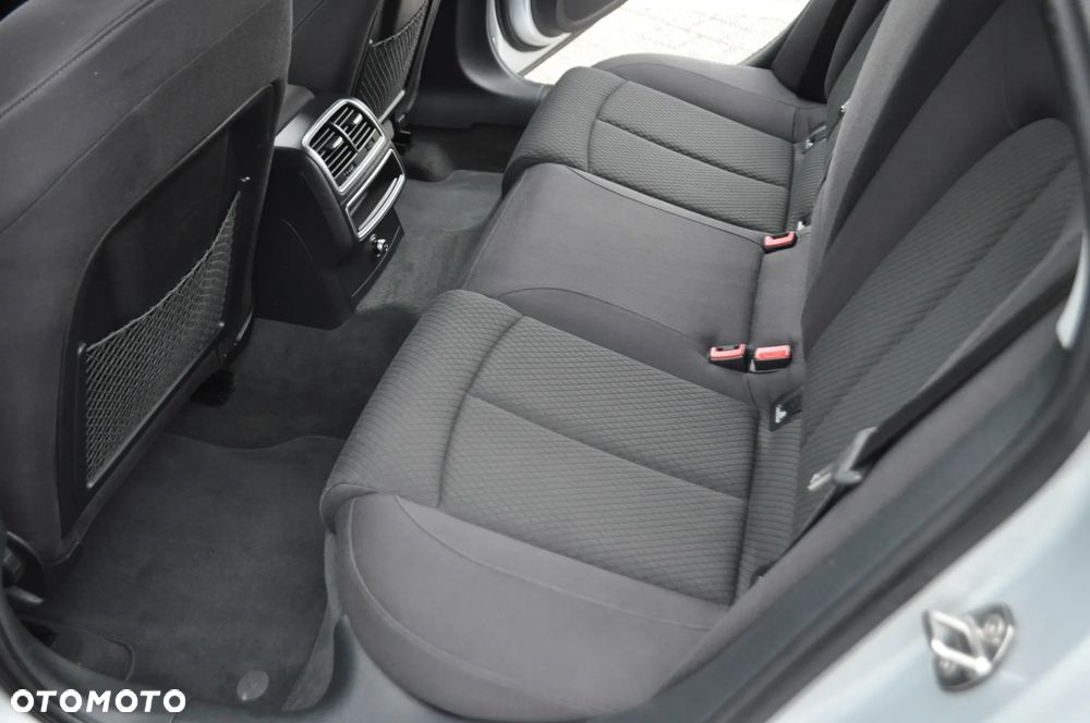 Audi A6 Avant 2.0 TDI DPF - 33