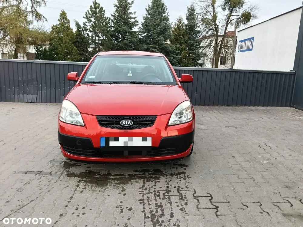 Kia Rio 1.5 CRDi City - 4
