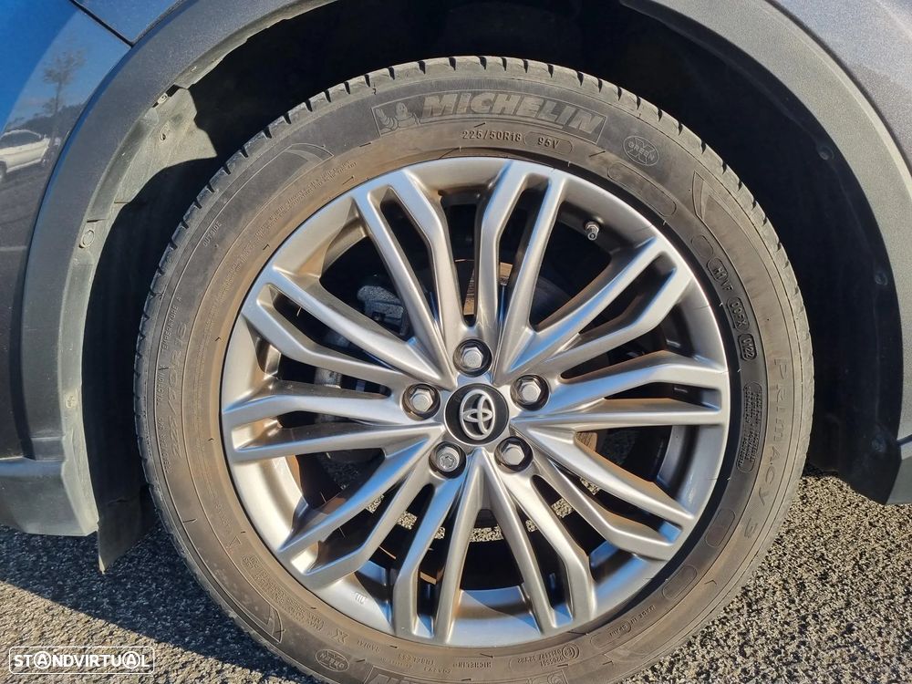 Toyota C-HR 1.8 Hybrid Exclusive+P.Luxury - 15