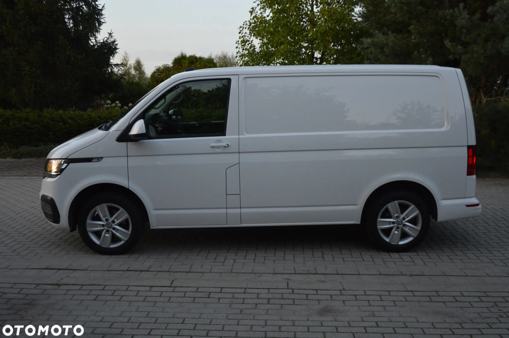 Volkswagen TRANSPORTER T6.1 - 5