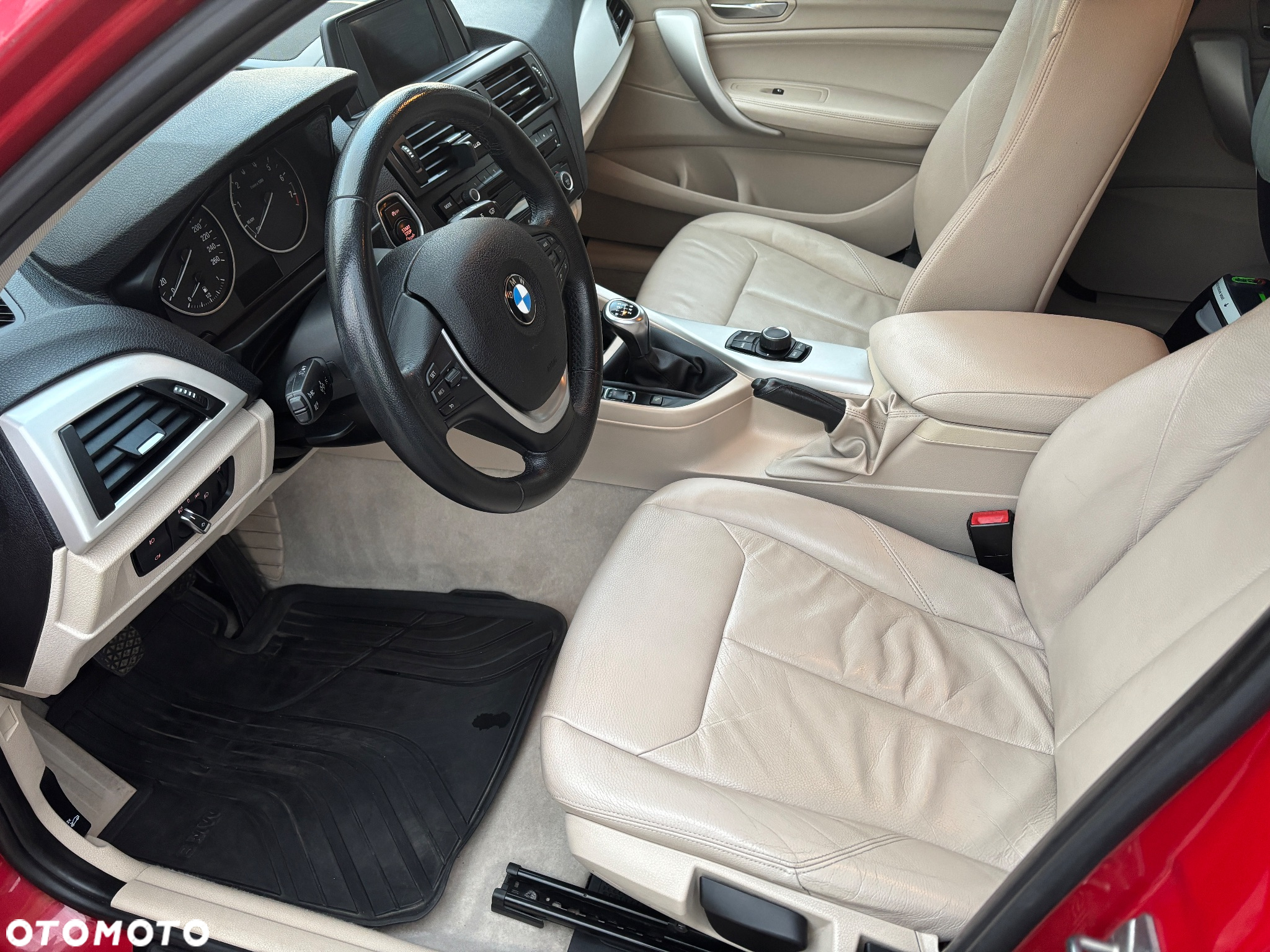 BMW Seria 1 116i - 6