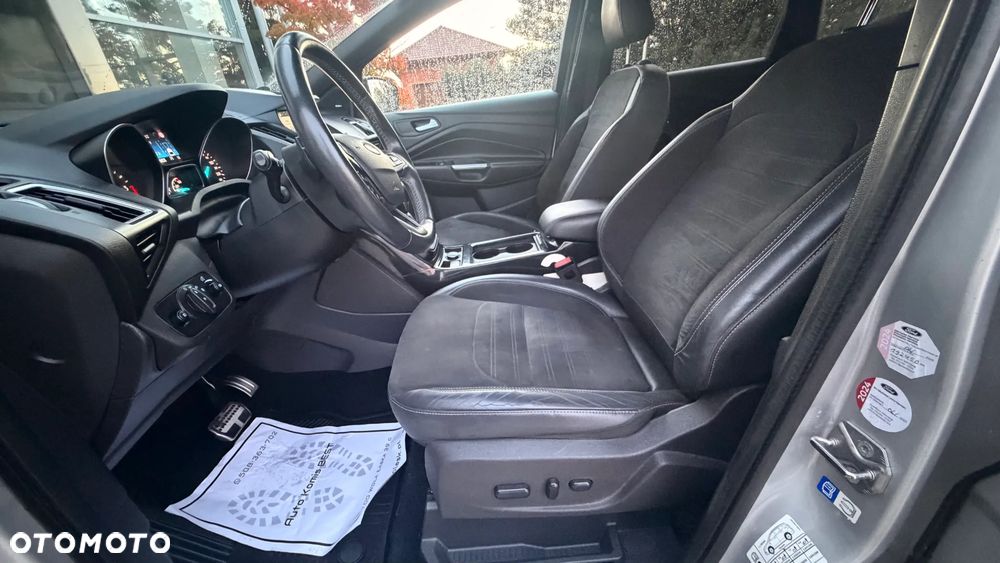 Ford Kuga - 8