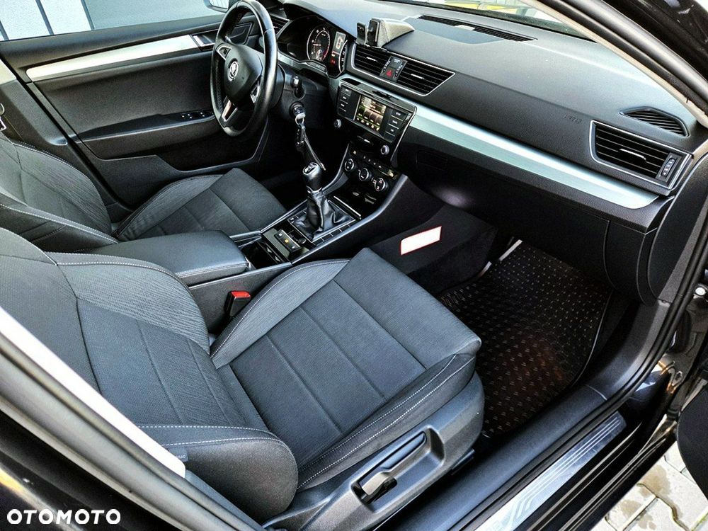 Skoda Superb 2.0 TDI Active - 10