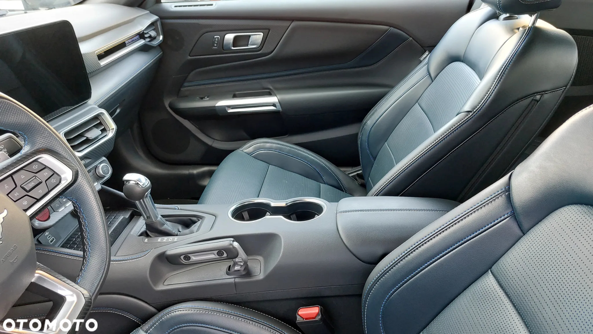 Ford Mustang 5.0 Ti-VCT V8 GT - 32