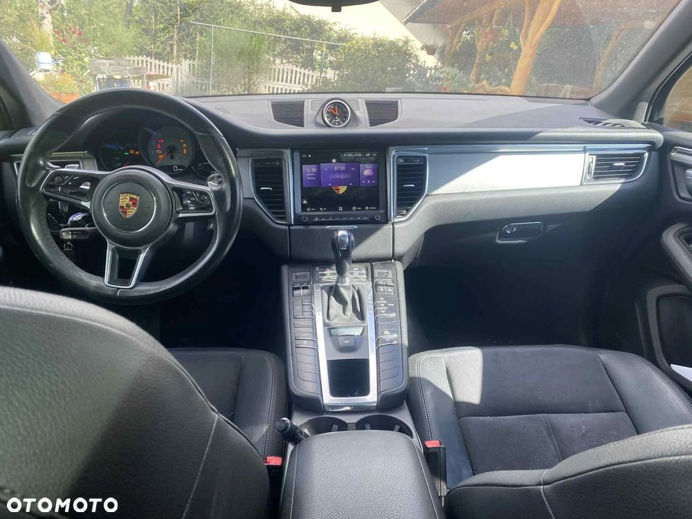 Porsche Macan S - 5