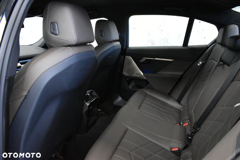 BMW Seria 5 - 24
