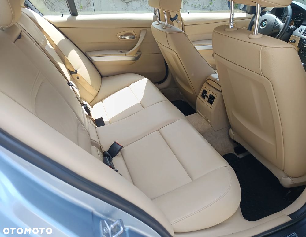 BMW Seria 3 - 15