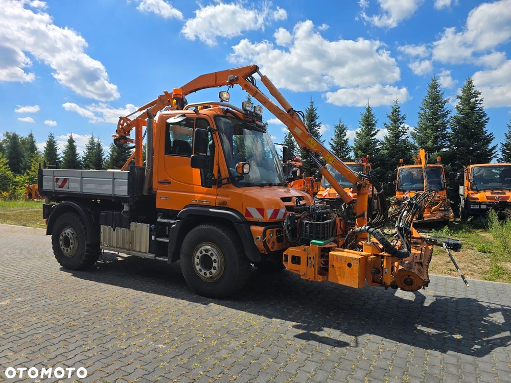 Unimog U527 - 8