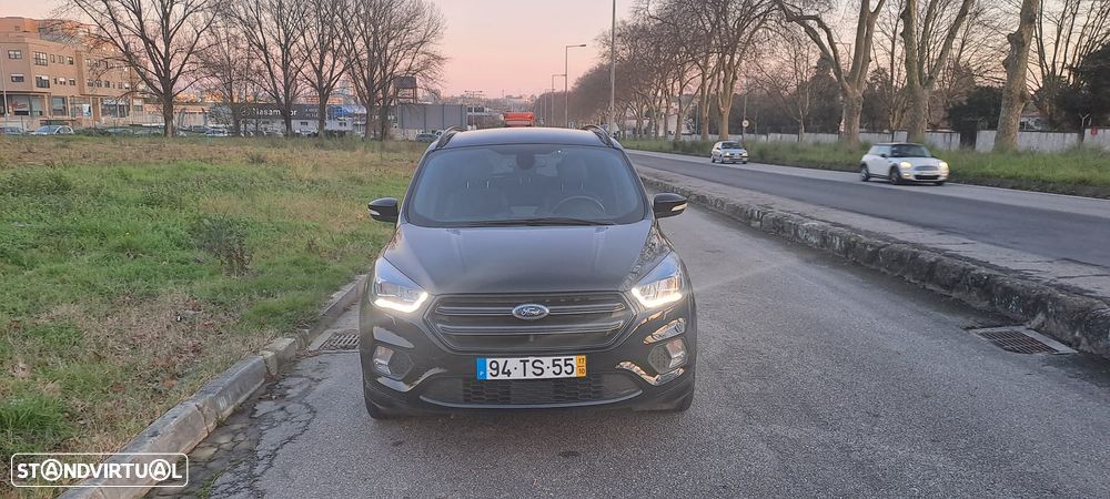 Ford Kuga 1.5 TDCi ST-Line - 2