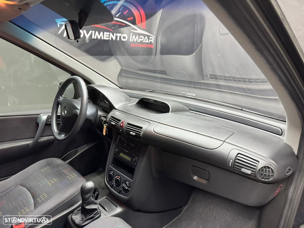 Mercedes-Benz Vaneo 1.7 CDi Family - 4