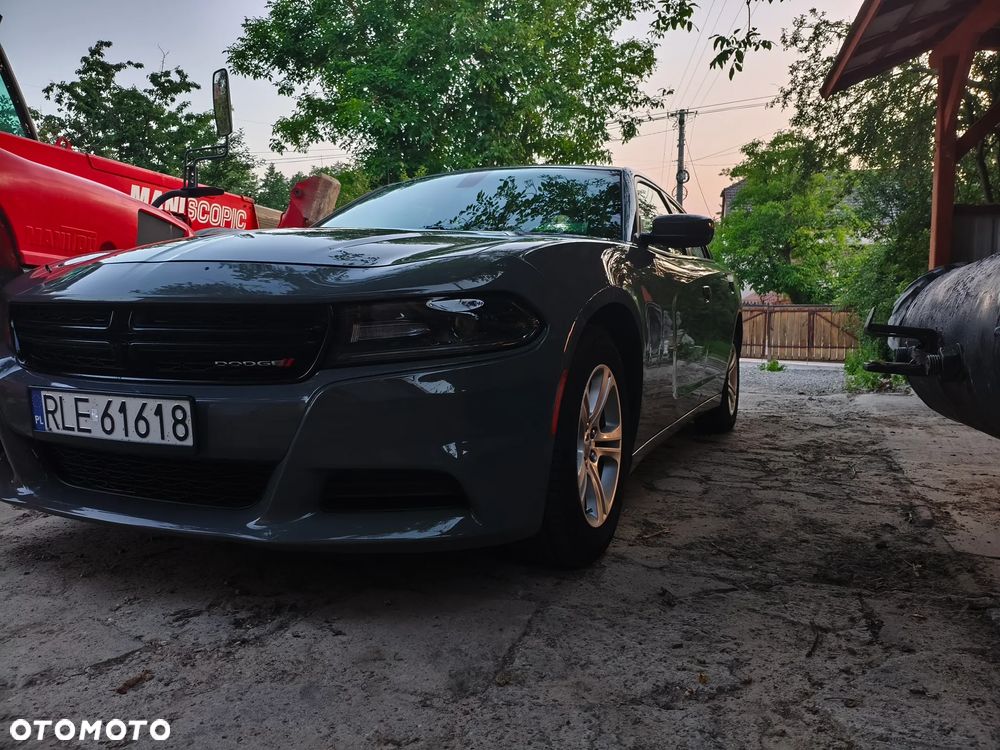 Dodge Charger - 2