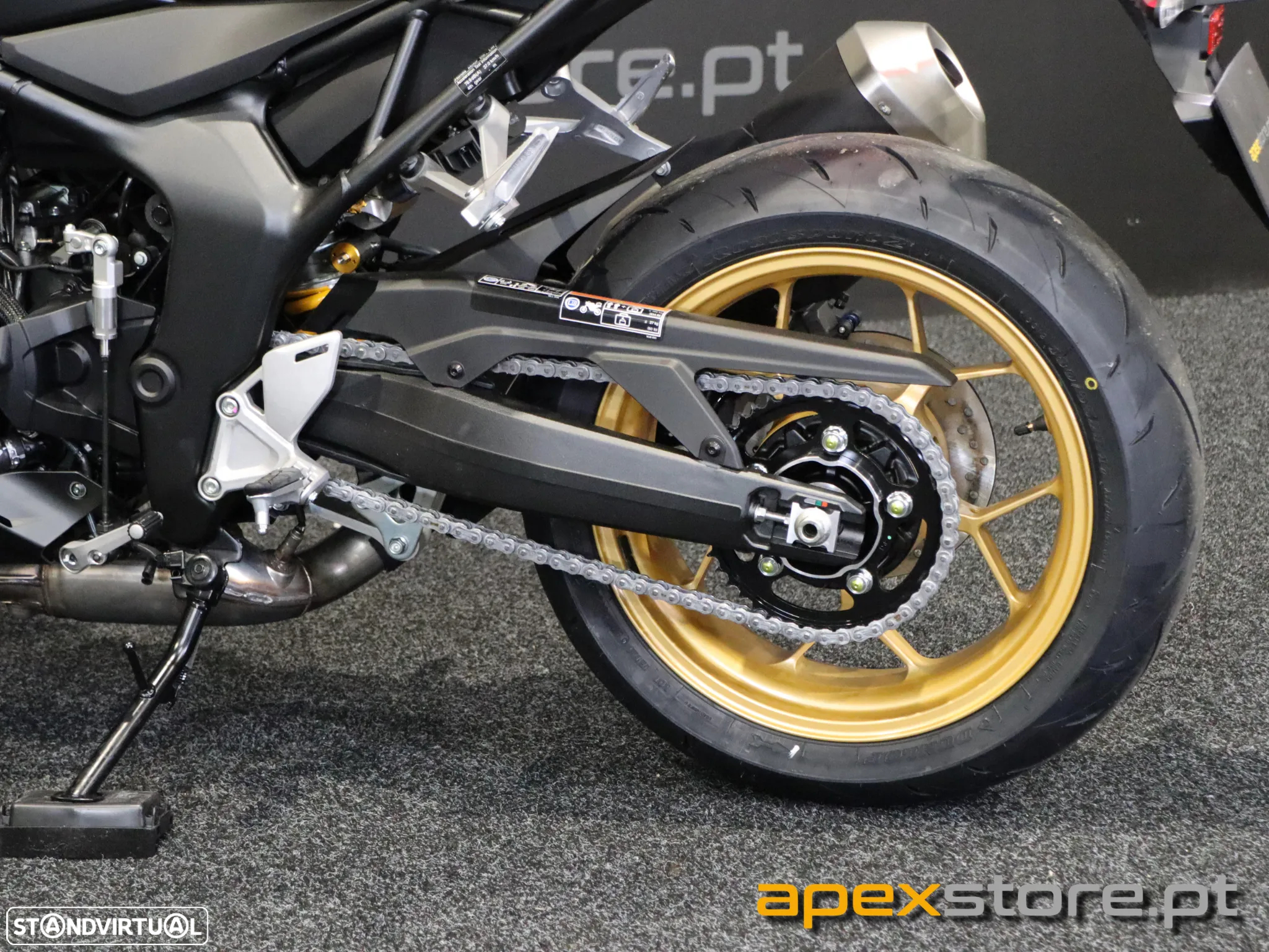 Honda Hornet 1000 SP - 17