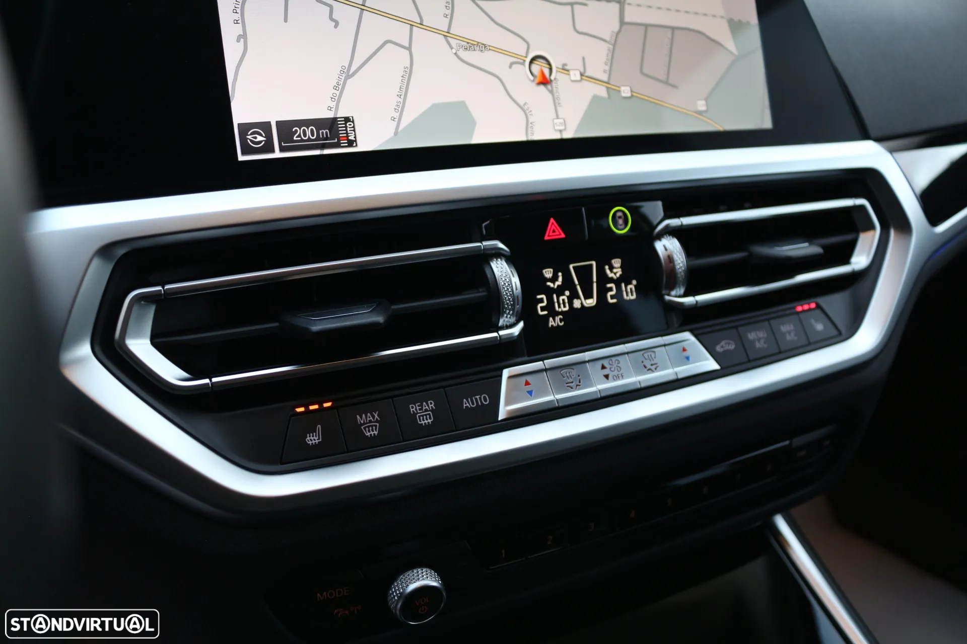 BMW 320 d Touring Line Sport Auto - 26
