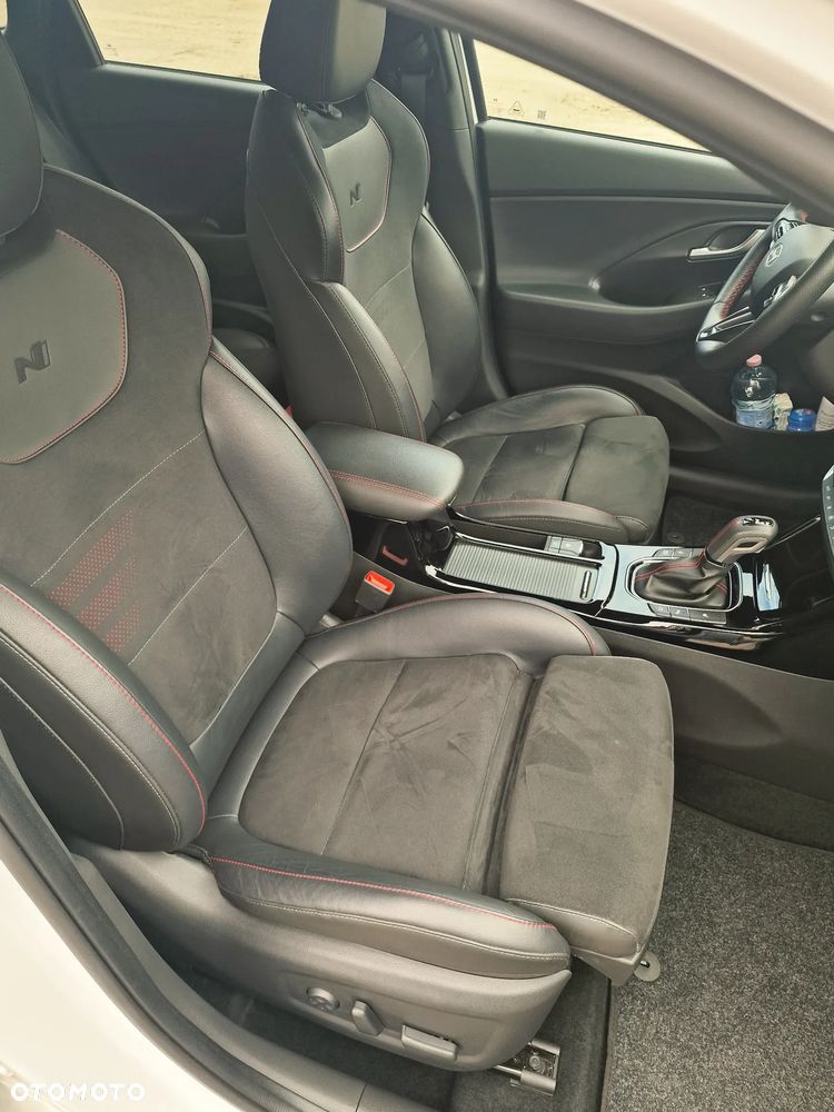 Hyundai i30 1.5 T-GDI 48V-Hybrid DCT N Line - 11