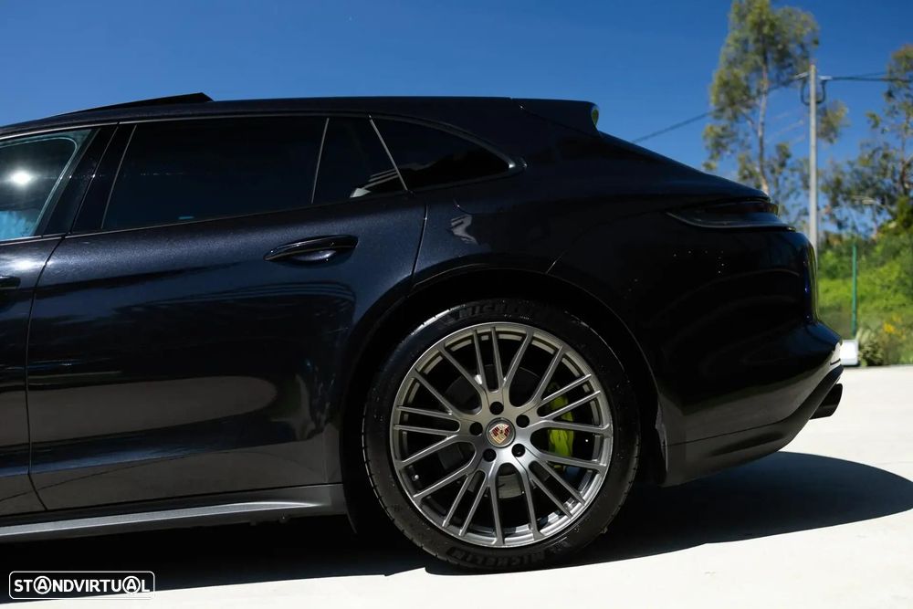 Porsche Panamera Sport Turismo 4 E-Hybrid Platinum Edition - 13