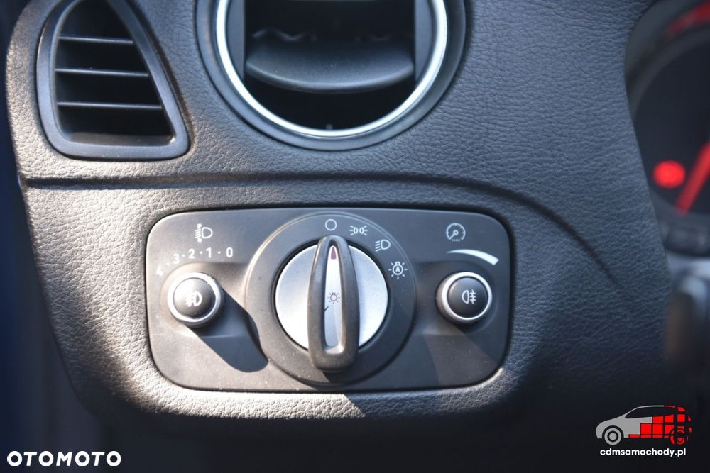 Ford S-Max - 32