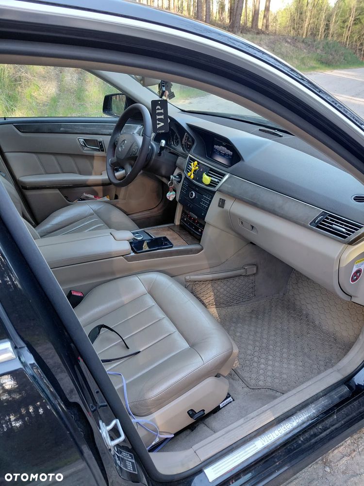 Mercedes-Benz Klasa E 350 CDI BlueEff - 5