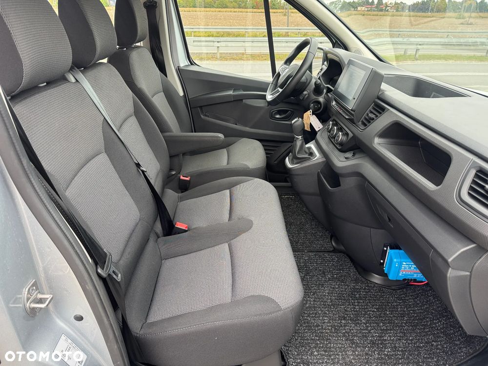 Renault TRAFIC - 7
