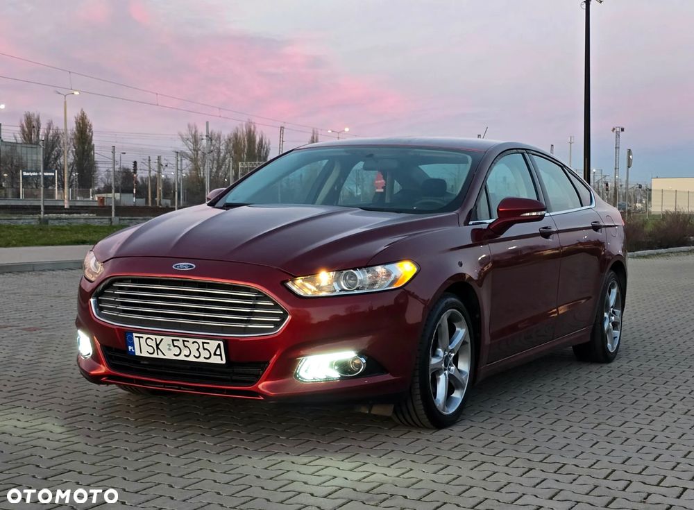 Ford Fusion - 16