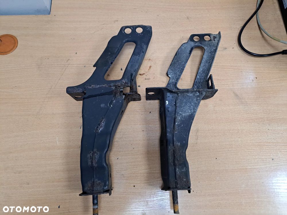 KIEŁ STREFA ZGNIOTU ODBÓJ VOLVO XC70 2007-2016 LEWA PRAWA - 3