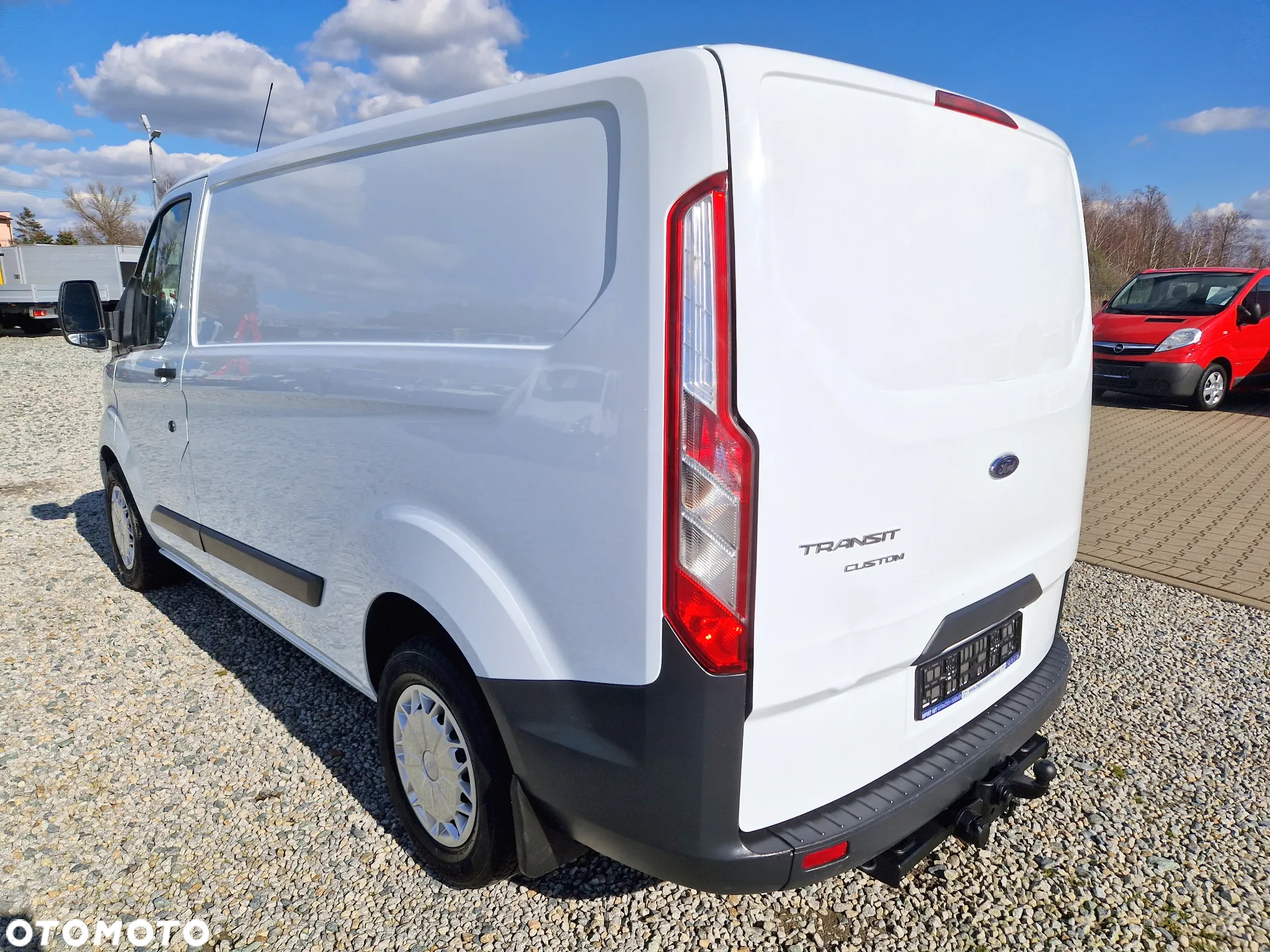 Ford TRANSIT CUSTOM 2,2 TDCI 125 KONNY KLIMA L1H1 GWARANCJA - 3