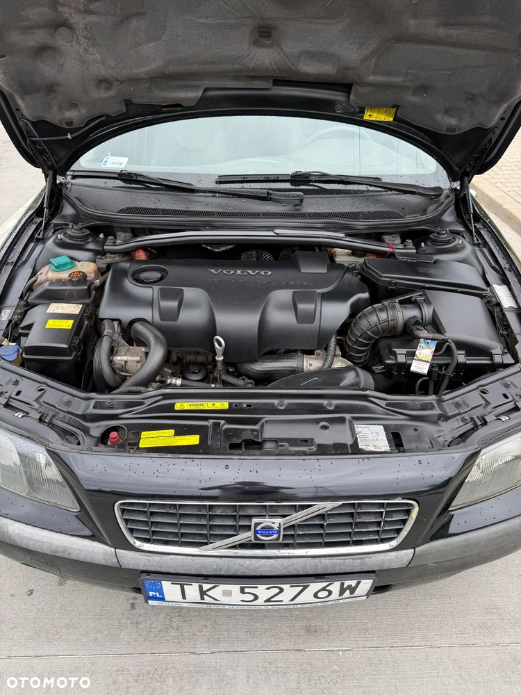 Volvo S60 ver-2-4d5-rubin - 25