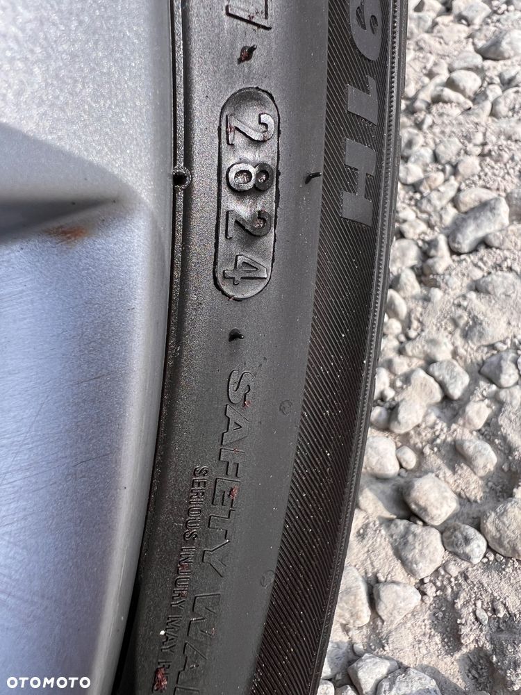 Volkswagen Golf 1.4 TSI Highline - 19