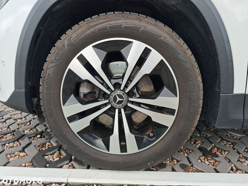 Mercedes-Benz GLA 200 mHEV 7G-DCT - 19