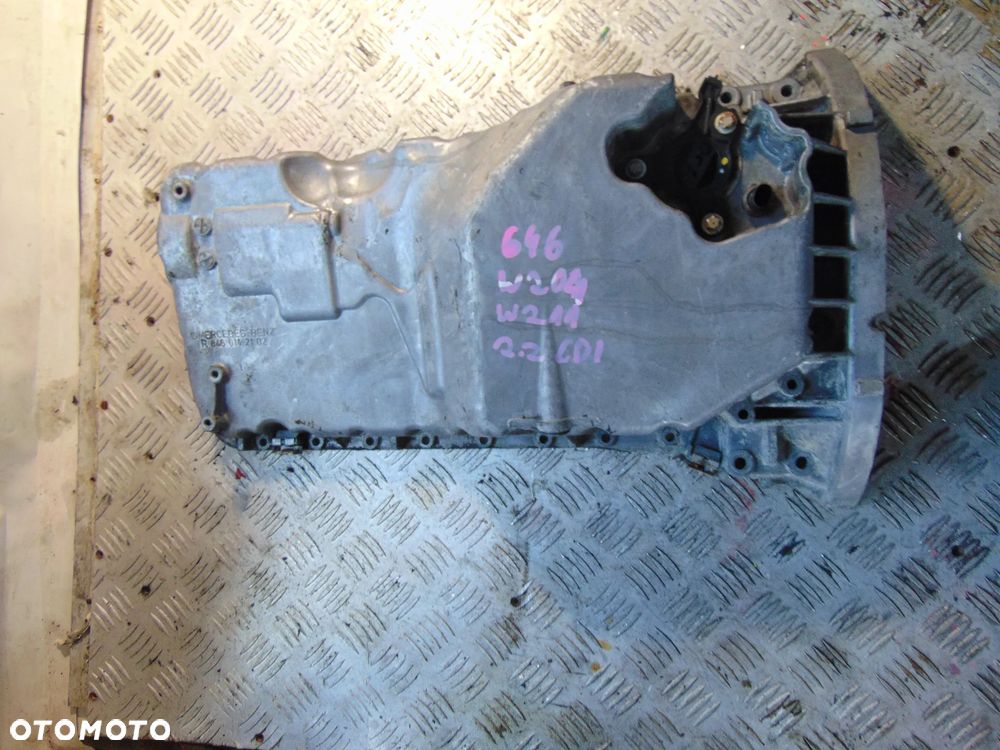 Misa oleju mercedes w204 2,2 cdi a646 - 6