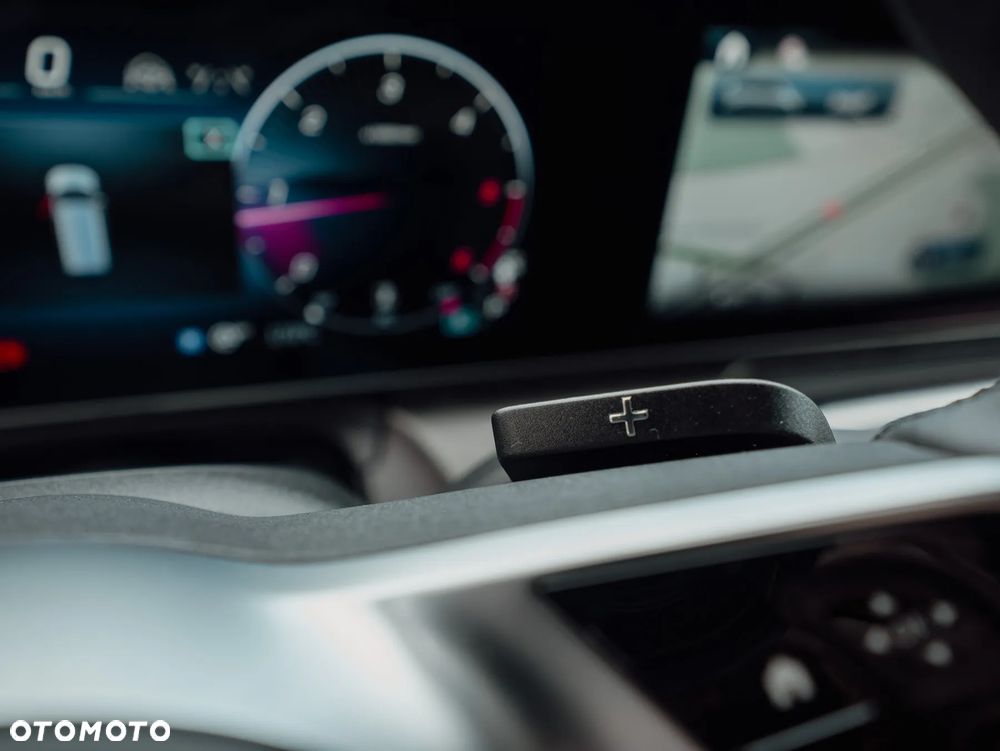 Mercedes-Benz Klasa V 250 d 4-Matic 9G-Tronic Exclusive (d³ugi) - 32