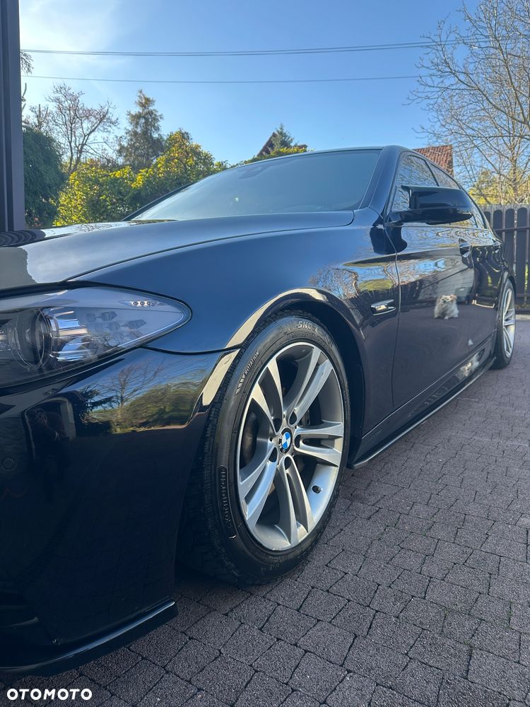 BMW Seria 5 530d xDrive - 10