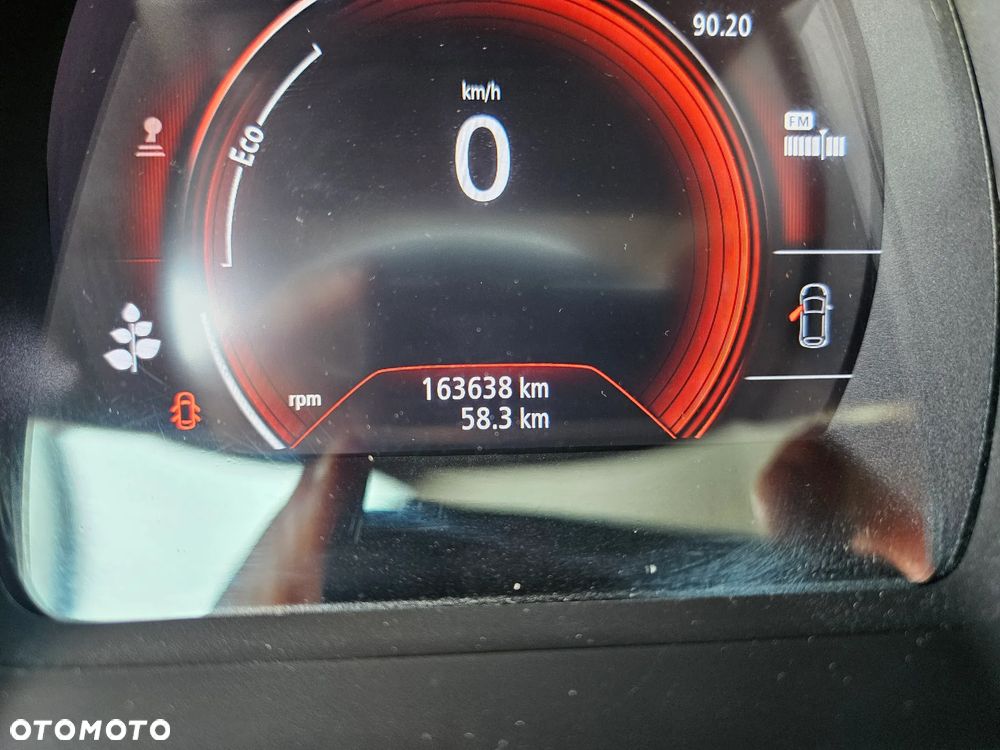 Renault Megane TCe 140 GPF LIMITED - 24