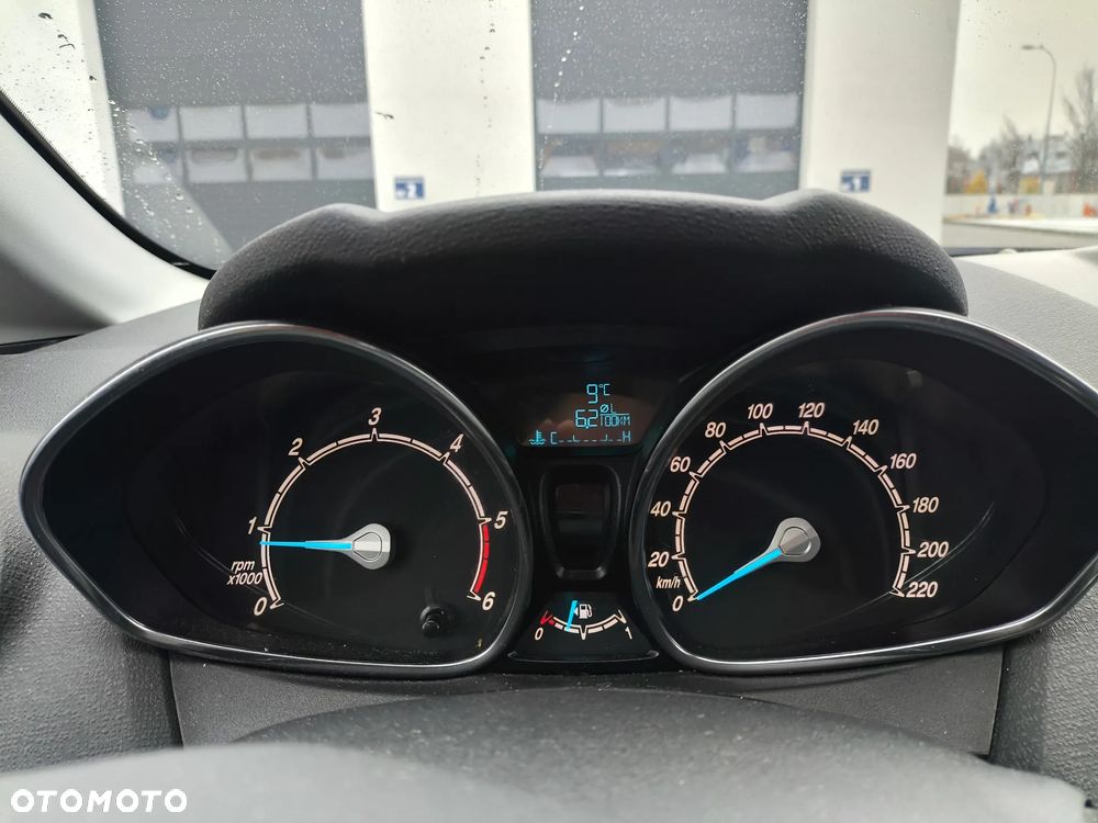 Ford Fiesta 1.6 TDCi Titanium - 21