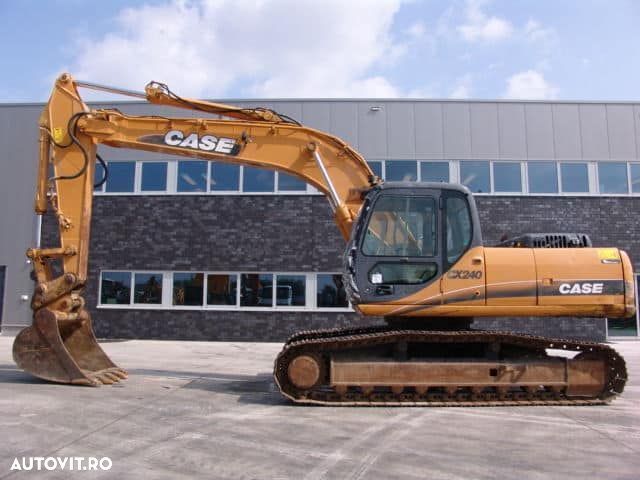 Dezmembram excavator case cx240 ult-011593 - 1