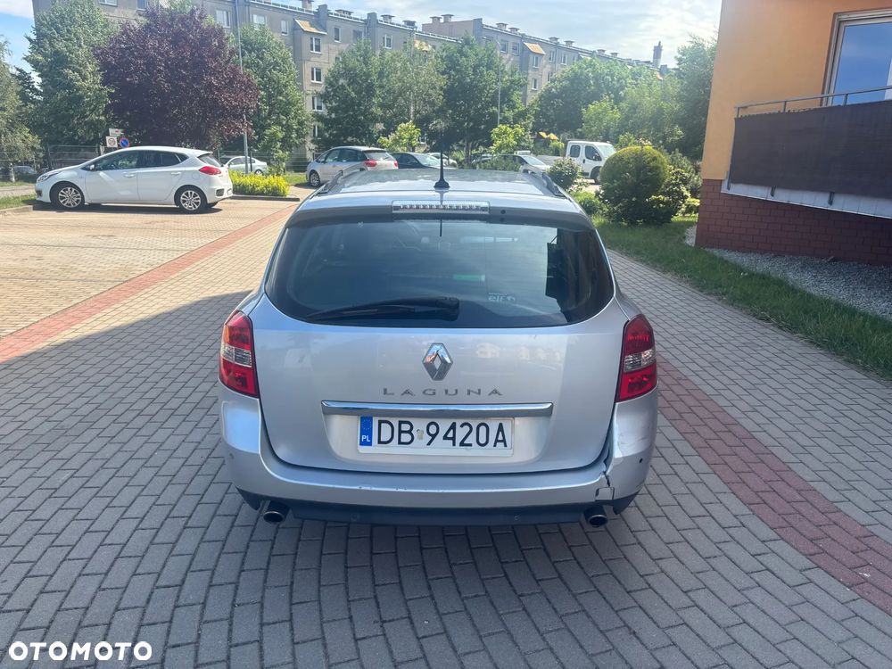 Renault Laguna dCi 150 FAP Dynamique - 7