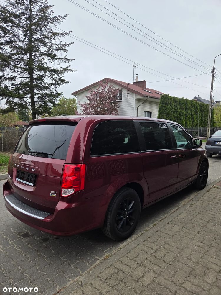 Dodge Grand Caravan 3.6 R/T - 28