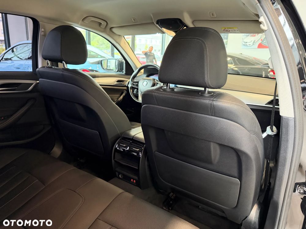 BMW Seria 5 520d xDrive Business Edition - 20