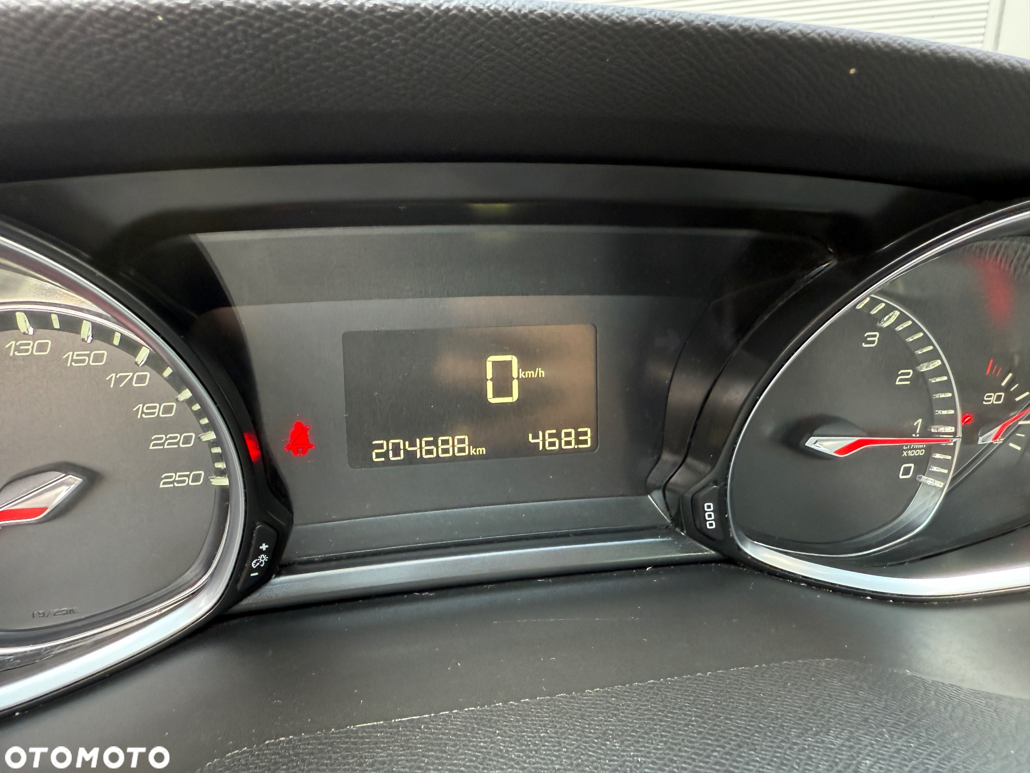 Peugeot 308 SW 1.2 PureTech GPF Allure S&S - 21