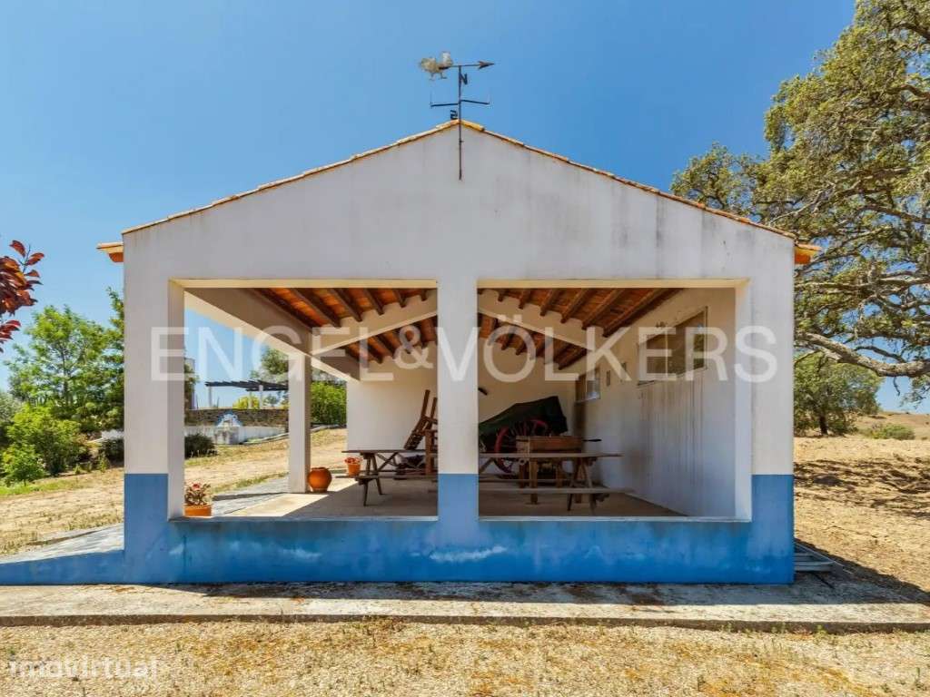 Monte na Serra de Grândola - Grande imagem: 2/29
