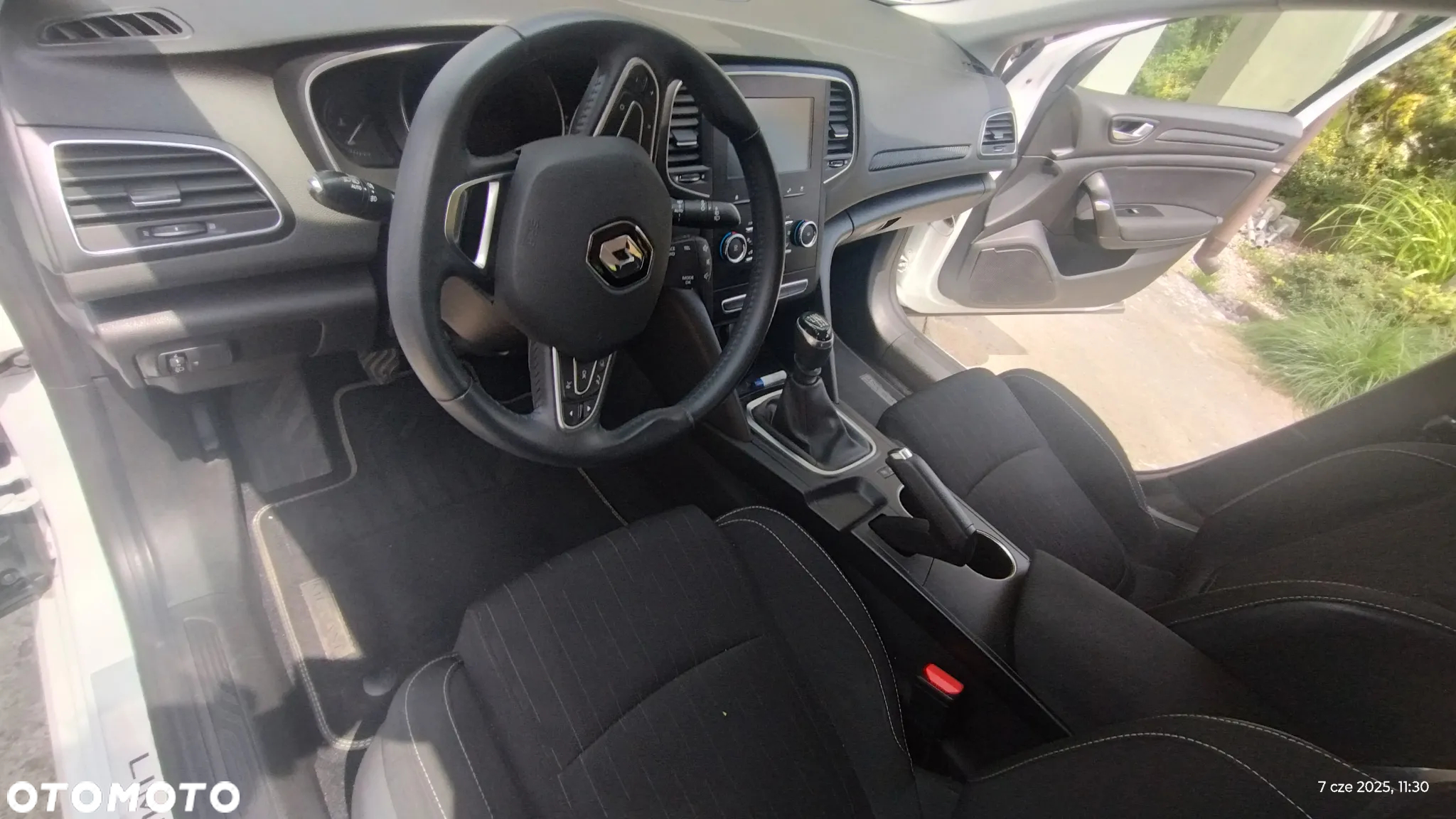 Renault Megane 1.3 TCe FAP Limited - 5