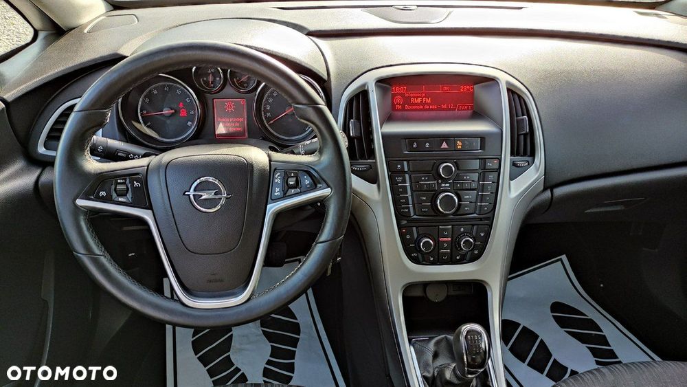 Opel Astra - 30