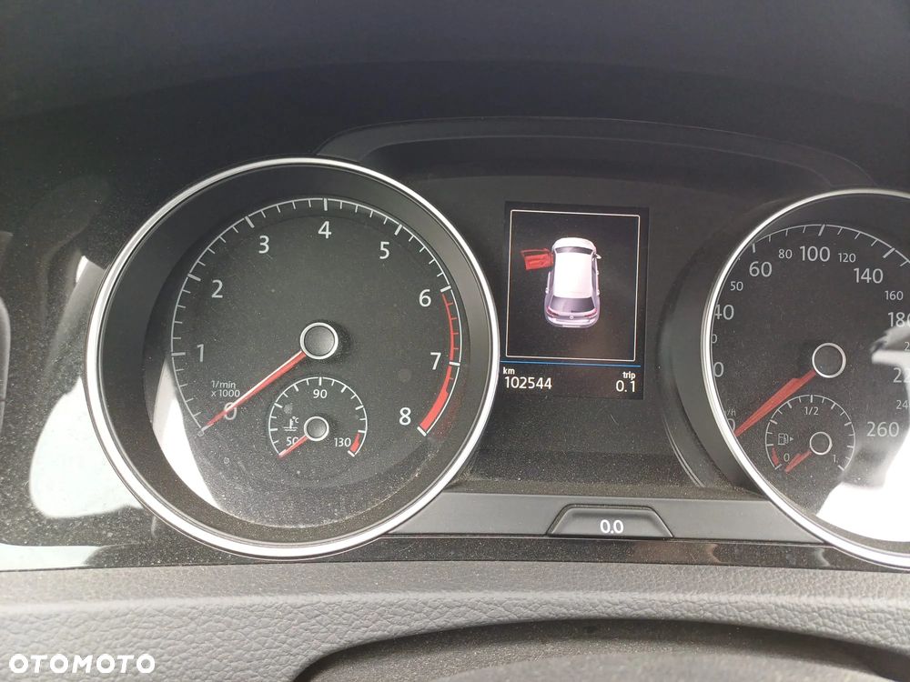 Volkswagen Golf 1.2 TSI BMT Trendline - 11