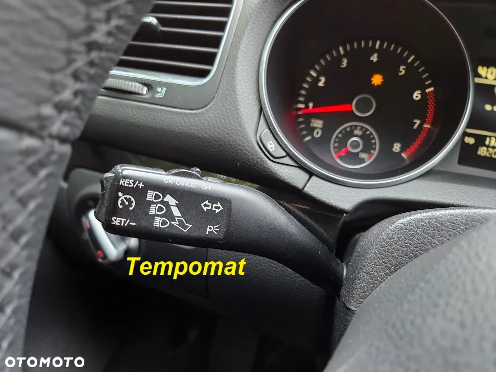 Volkswagen Golf 1.6 Comfortline - 14