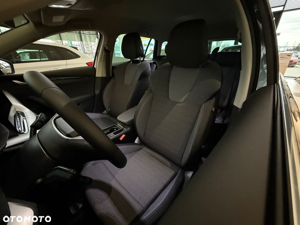 Skoda Octavia 1.5 TSI Edition 130 Selection - 11