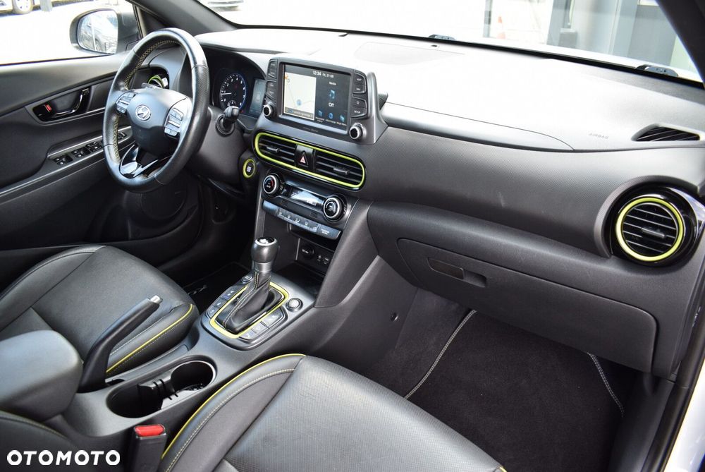 Hyundai Kona - 30