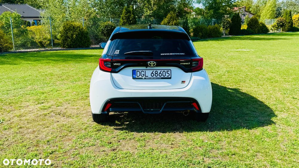 Toyota Yaris - 6