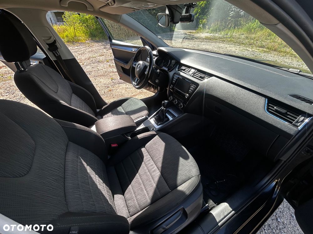 Skoda Octavia 2.0 TDI Style - 13