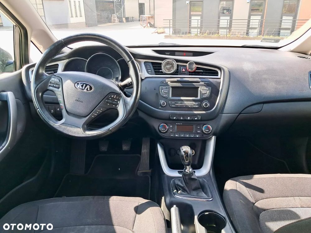 Kia Ceed Cee'd 1.6 CRDi L - 13