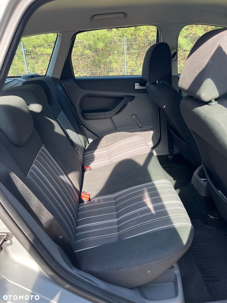 Ford Focus 1.8 TDCi Silver X - 14