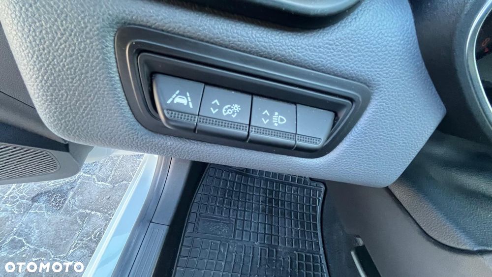 Renault Clio 1.0 SCe Life - 27